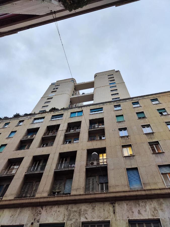 La Casa Di Bibi Apartment Genoa Luaran gambar