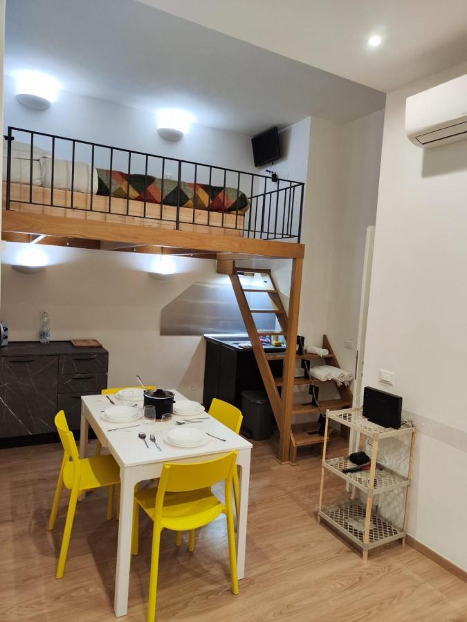 La Casa Di Bibi Apartment Genoa Luaran gambar